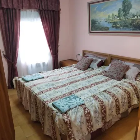 Apartamento Con 3 En El Centro De Apartment *