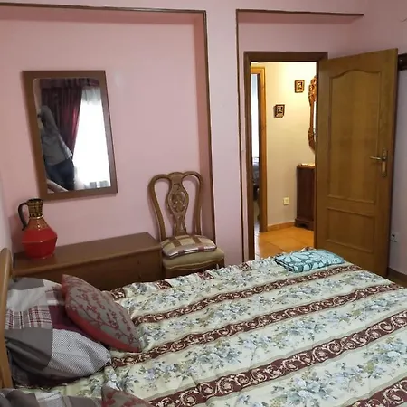 Apartamento Con 3 En El Centro De Apartment *